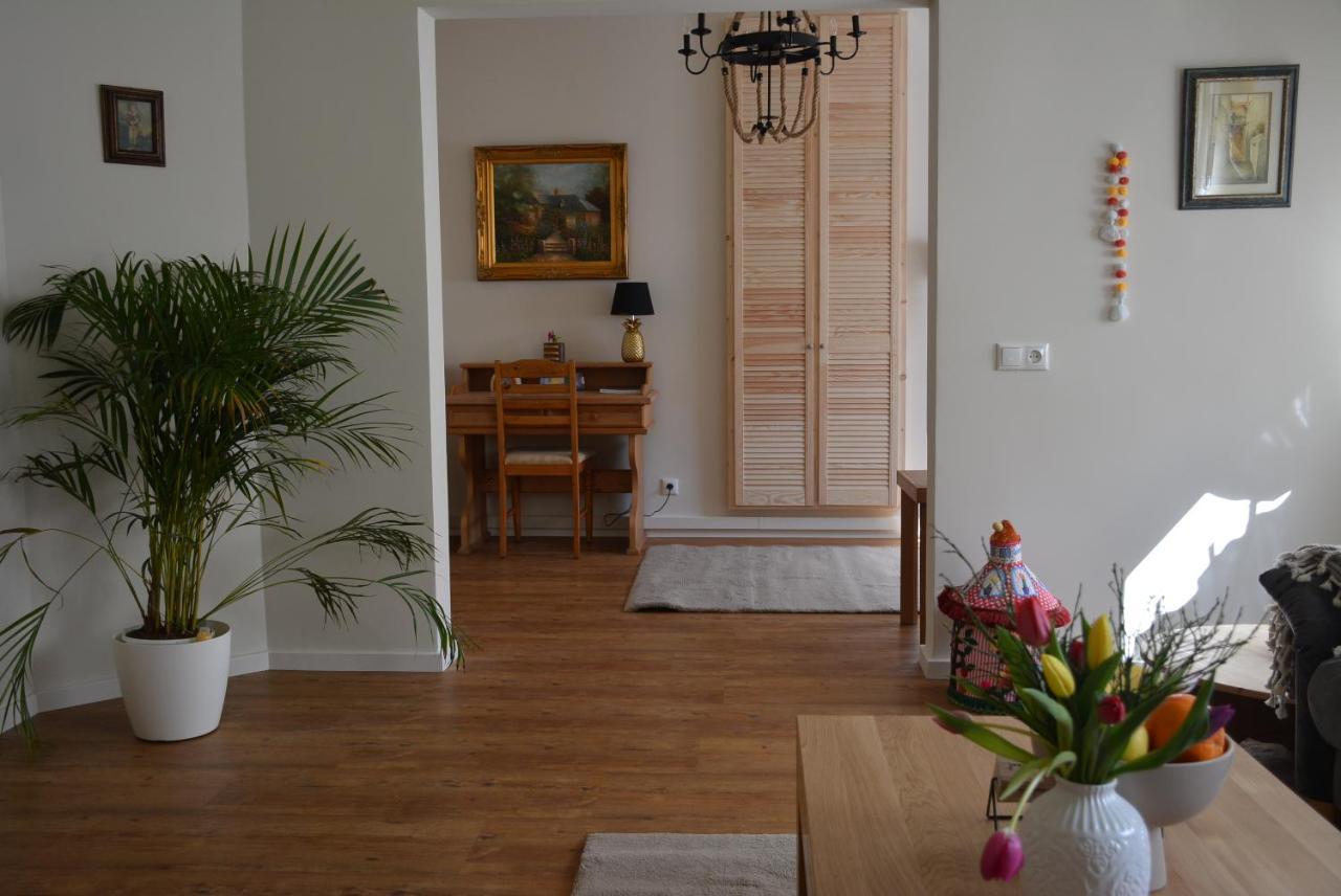 Ferienhaus Waldorf Biebelsheim Bagian luar foto